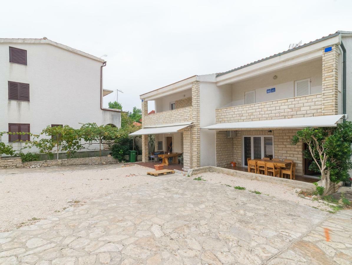 Apartments Domi Vir Exterior foto